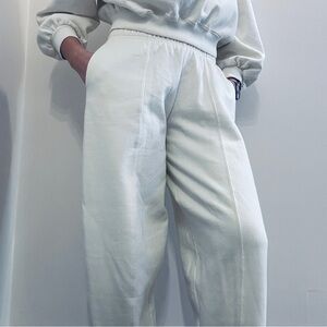 Zara Light Cream Cropped Wide-Leg Pants